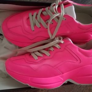 Gucci rhyton sneakers 8.5 38.5 women fuxia fluo